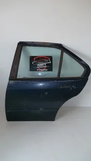 Bmw (E36) left rear door