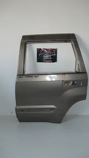 Jeep Cherokee left rear door