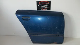 Audi A4 (B7) right rear door