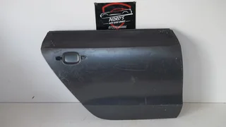 Audi A5 (2019) right rear door