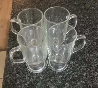 Miscellaneous Cups/sherry/wine/Champagne glasses