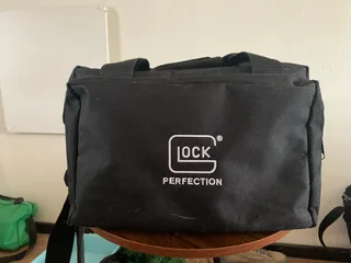 Glock 4 pistol range bag