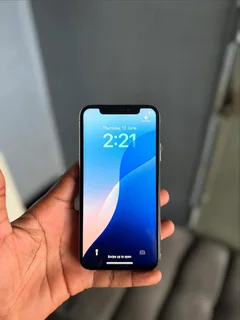 iPhone XS
