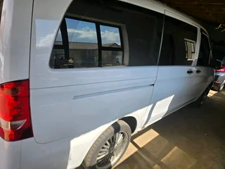MERCIDES BENZ VITO