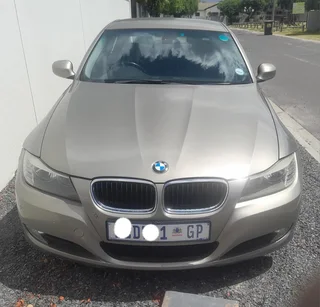 2010 BMW 320i Exclusive Auto (e90)
