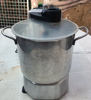 Dampa Commercial food cutter/bowl