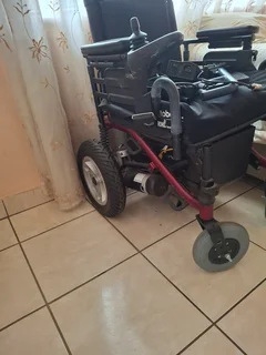 Electronic wheelchair