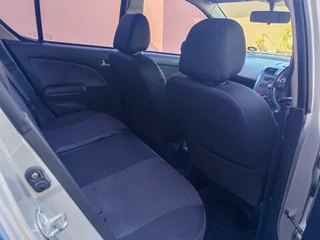 2015 Suzuki Splash 1.5L Automatic 5Door Hatchback