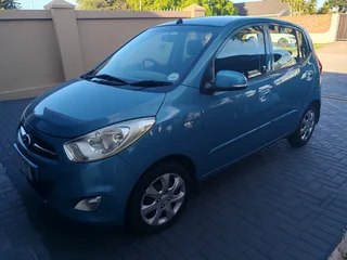2014 Hyundai i10 GLS... 5 Door Hatchback