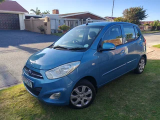 2014 Hyundai i10 GLS... 5 Door Hatchback