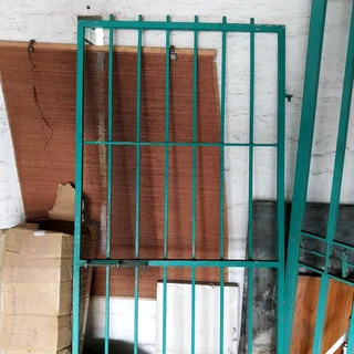 Door security gates