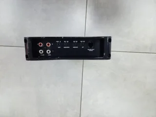 Polk Audio PA D1000.1 monoblock amplifier (Class D)