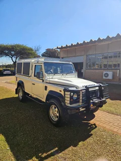 White Land Rover Defender with complete Lexus 4,3 VVT V8 Engine and Gearbox Conversion for sale