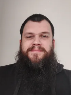 Adult male looking for work (Preferably Admin)