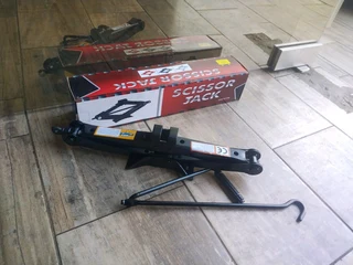 2 ton Scissor jack