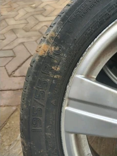 Mercedes Benz 195/55R16 rims and tyres