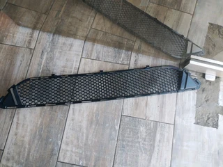 Mercedes Benz C Class W204 lower grill