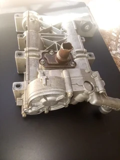 Mercedes Benz W204 C Class and W212 E Class M271 CGI oil pump