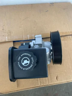 Mercedes Benz W203 C Class M271 power steering pump