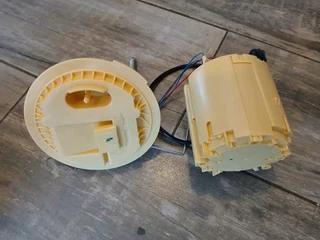 Mercedes Benz W164 ML fuel pump