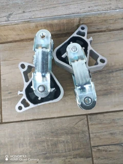 Mercedes Benz W246 B class upper engine mounting