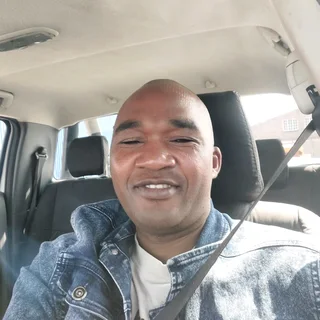 Driver/ gardening job seeker