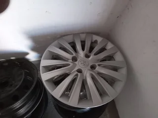 15&#34; TOYOTA STEEL RIMS WITH HUB CAPS