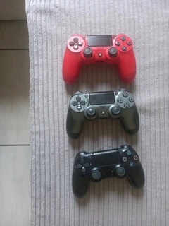 Limited Edition Dayz of Play PS4  400Gbs