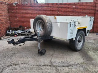 2014 Heavy Duty 4x4 trailer