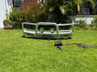 Bull Bar and winch for 80 Series Land Cruiser