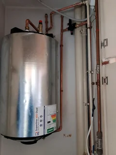 Max plumbing services