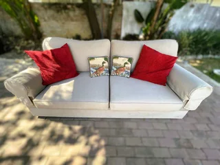 Modern Couch, Very good condition