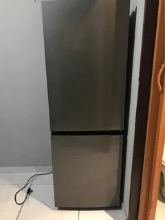 Hisense 223L Bottom Mount Fridge Freezer