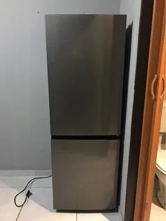 Hisense 223L Bottom Mount Fridge Freezer