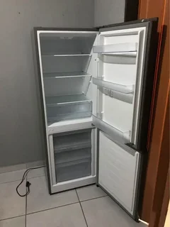 Hisense 223L Bottom Mount Fridge Freezer