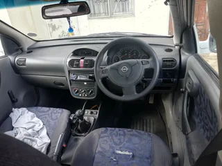 2004 Opel Corsa Sedan