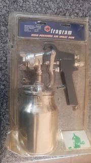 High pressure paint spray gun