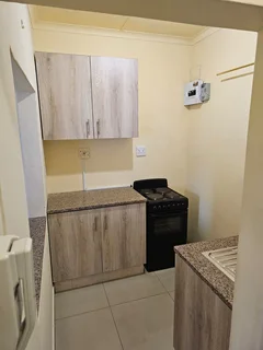 Neat flat for rent in Morningside opp Avondale Spar