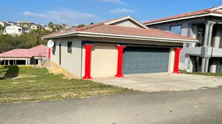 2 Bedroom house for sale in a Suburb of I lovu