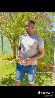 LOOKING FOR STAY IN JOB