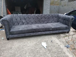 4 SEATER SOFA