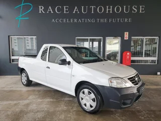 2017 Nissan NP200 1.6i (Aircon) Safety Pack