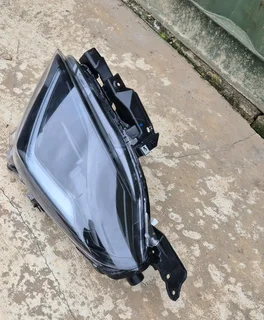 Suzuki swift left headlight LED