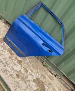 Hyundai i20 left rear door 2017 upwards