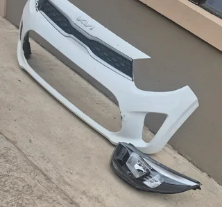 Kia picanto front bumper, main grill and left headlight