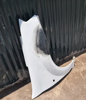 Nissan NP200 right fender