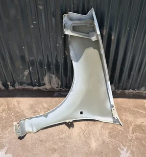Nissan NP200 right fender
