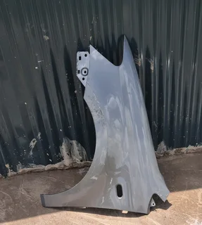 Polo 6 front left fender