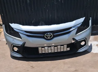 Toyota starlet front bumper complete