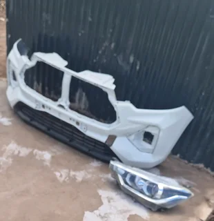 Toyota rumion front bumper and left headlight